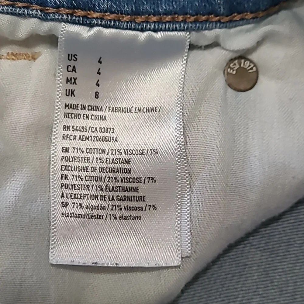 AE Shortie High Rise Shorts Crochet Pockets Size 4 - Picture 9 of 10